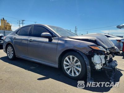 Zdjęcie 10 z 30 samochodu: 2019 TOYOTA CAMRY LE VIN:4T1B11HK3KU701110 - miniatura
