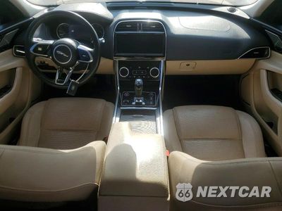 Zdjęcie 8 z 13 samochodu: 2020 JAGU XE 2WD 4D SEDAN S VIN:SAJAE4FX3LCP60249 - miniatura