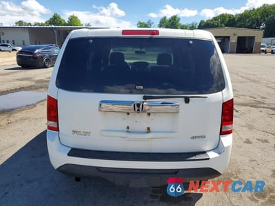 Zdjęcie 6 z 13 samochodu: 2015 HONDA PILOT LX VIN:5FNYF4H29FB050226 - miniatura