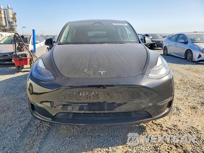 Piąte zdjęcie samochodu w środku: 2023 TESLA MODEL Y VIN:7SAYGDEE1PF835873 - miniatura