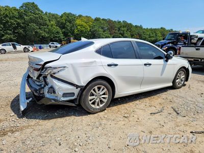 Trzecie zdjęcie samochodu z tyłu: 2025 TOYOTA CAMRY LE VIN:4T1DAACKXSU139688 - miniatura
