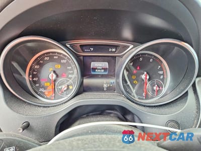 Zdjęcie 9 z 12 samochodu: 2018 MERCEDES-BENZ CLA 250 4MATIC VIN:WDDSJ4GB7JN563240 - miniatura