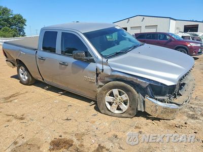 Czwarte zdjęcie samochodu z boku: 2020 RAM 1500 CLASSIC TRADESMAN VIN:1C6RR6FT9LS138881 - miniatura