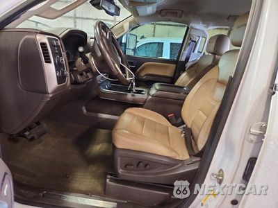 Zdjęcie 7 z 13 samochodu: 2019 GMC SIERRA K2500 DENALI VIN:1GT12SEY4KF102071 - miniatura