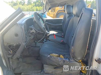 Zdjęcie 7 z 13 samochodu: 2003 CHEVROLET SILVERADO K1500 VIN:1GCEK14X53Z251500 - miniatura