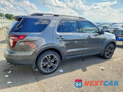 Trzecie zdjęcie samochodu z tyłu: 2015 FORD EXPLORER SPORT VIN:1FM5K8GT6FGB36367 - miniatura