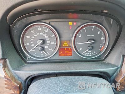 Zdjęcie 9 z 12 samochodu: 2008 BMW 328 XI VIN:WBAVC93558K036062 - miniatura