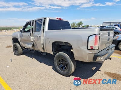 Drugie zdjęcie samochodu z przodu: 2007 CHEVROLET SILVERADO K1500 CREW CAB VIN:3GCEK13M57G504926 - miniatura