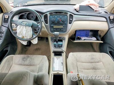 Zdjęcie 15 z 26 samochodu: 2003 TOYOTA HIGHLANDER LIMITED VIN:JTEHF21A130133855 - miniatura