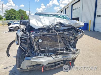 Piąte zdjęcie samochodu w środku: 2025 GMC SIERRA K1500 AT4 VIN:3GTUUEE85SG242492 - miniatura