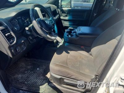 Zdjęcie 7 z 12 samochodu: 2024 RAM 2500 TRADESMAN VIN:3C6UR5CJ4RG292468 - miniatura