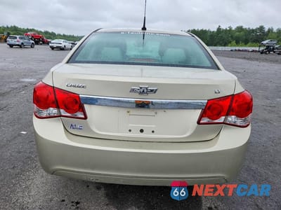 Zdjęcie 6 z 12 samochodu: 2014 CHEVROLET CRUZE LT VIN:1G1PC5SB6E7303499 - miniatura