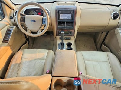Zdjęcie 8 z 13 samochodu: 2008 FORD EXPLORER LIMITED VIN:1FMEU75808UB31981 - miniatura