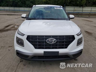 Piąte zdjęcie samochodu w środku: 2021 HYUNDAI VENUE SE VIN:KMHRB8A34MU065940 - miniatura