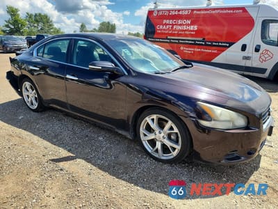 Czwarte zdjęcie samochodu z boku: 2012 NISSAN MAXIMA 3.5 S VIN:1N4AA5AP6CC832221 - miniatura
