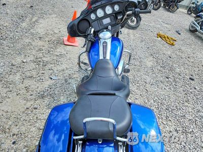 Zdjęcie 6 z 8 samochodu: 2017 HARLEY-DAVIDSON FLHX STREET GLIDE VIN:1HD1KBC14HB626907 - miniatura