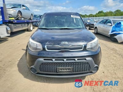 Piąte zdjęcie samochodu w środku: 2016 KIA SOUL BASE VIN:KNDJN2A24G7356566 - miniatura