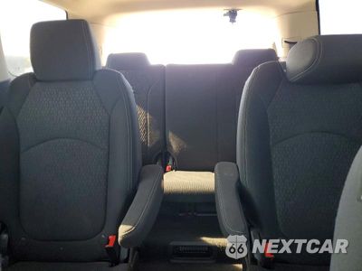 Zdjęcie 10 z 13 samochodu: 2015 GMC ACADIA SLE VIN:1GKKRPKD3FJ124794 - miniatura
