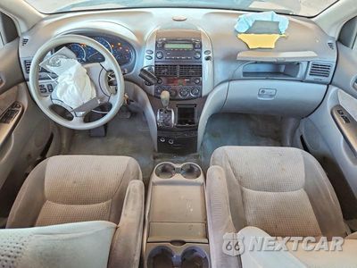 Zdjęcie 8 z 13 samochodu: 2008 TOYOTA SIENNA LE 7-PASSENGER VIN:5TDZK23C68S118288 - miniatura