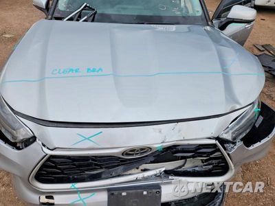 Zdjęcie 11 z 12 samochodu: 2021 TOYOTA HIGHLANDER LE VIN:5TDBZRBH2MS120407 - miniatura