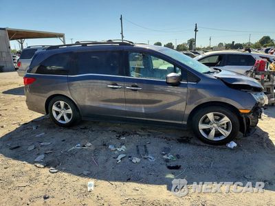Czwarte zdjęcie samochodu z boku: 2019 HONDA ODYSSEY EXL VIN:5FNRL6H74KB055137 - miniatura