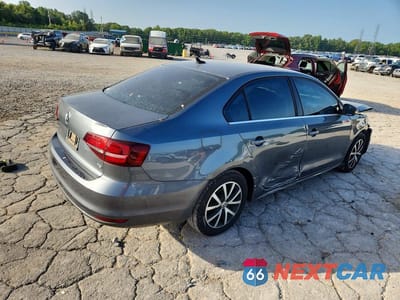 Trzecie zdjęcie samochodu z tyłu: 2017 VOLKSWAGEN JETTA SE VIN:3VWDB7AJ0HM201009 - miniatura