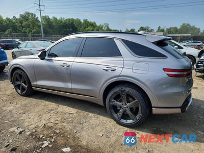 Drugie zdjęcie samochodu z przodu: 2022 GENESIS GV70 2.5T STANDARD VIN:KMUMADTB9NU053912 - miniatura
