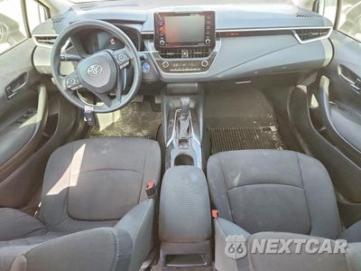 Zdjęcie 8 z 12 samochodu: 2022 TOYOTA COROLLA LE VIN:JTDEAMDE2N3010566 - miniatura