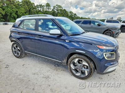 Czwarte zdjęcie samochodu z boku: 2024 HYUNDAI VENUE LIMITED VIN:KMHRC8A38RU307195 - miniatura