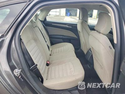 Zdjęcie 10 z 12 samochodu: 2017 FORD FUSION S VIN:3FA6P0G7XHR218988 - miniatura