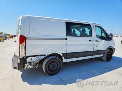 Trzecie zdjęcie samochodu z tyłu: 2017 FORD TRANSIT T-150 DELIVERY VAN VIN:1FTYE1YMXHKA93711 - miniatura