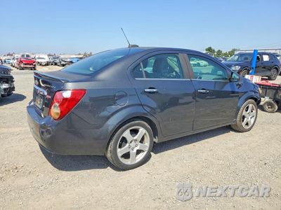 Trzecie zdjęcie samochodu z tyłu: 2016 CHEVROLET SONIC LTZ VIN:1G1JE5SB6G4146190 - miniatura