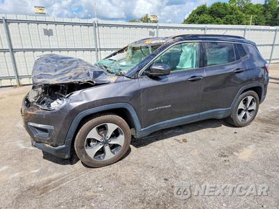 2019 JEEP COMPASS LATITUDE 3C4NJCBB3KT699312 - główne zdjęcie licytacji z USA - miniatura