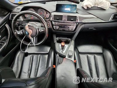 Zdjęcie 8 z 13 samochodu: 2018 BMW M4 VIN:WBS4Z9C51JEA24374 - miniatura