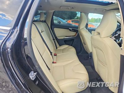 Zdjęcie 11 z 14 samochodu: 2017 VOLVO XC60 T6 INSCRIPTION VIN:YV449MRU1H2140527 - miniatura