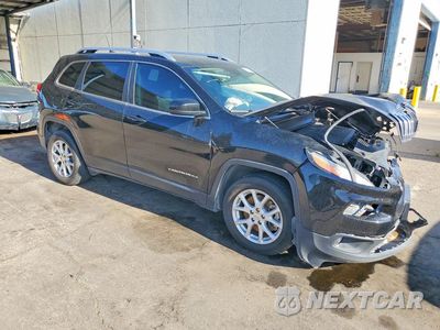 Czwarte zdjęcie samochodu z boku: 2017 JEEP CHEROKEE LATITUDE VIN:1C4PJLCS0HW661031 - miniatura