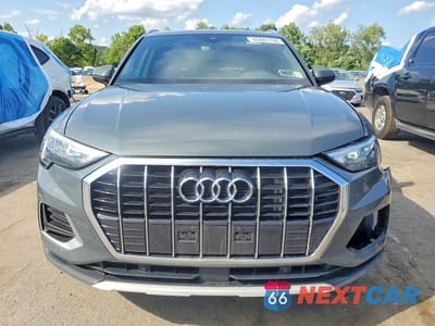 Piąte zdjęcie samochodu w środku: 2020 AUDI Q3 PREMIUM VIN:WA1AECF38L1074106 - miniatura