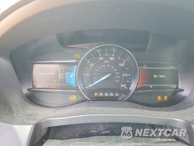 Zdjęcie 9 z 13 samochodu: 2018 FORD EXPLORER XLT VIN:1FM5K8D81JGB86201 - miniatura