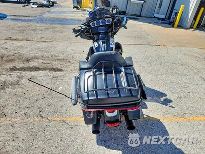 Zdjęcie 6 z 9 samochodu: 2015 HARLEY-DAVIDSON FLHTCU ULTRA CLASSIC ELECTRA GLIDE VIN:1HD1FCM11FB630144 - miniatura