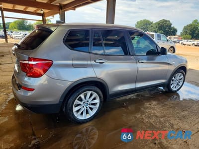 Trzecie zdjęcie samochodu z tyłu: 2016 BMW X3 XDRIVE28I VIN:5UXWX9C56G0D74965 - miniatura