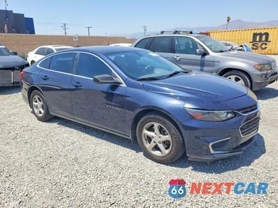 Czwarte zdjęcie samochodu z boku: 2016 CHEVROLET MALIBU LS VIN:1G1ZB5ST5GF358393 - miniatura