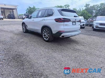 Drugie zdjęcie samochodu z przodu: 2026 BMW X5 XDRIVE40I VIN:5UX23EU09T9191603 - miniatura