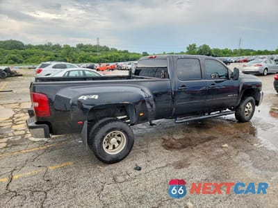 Trzecie zdjęcie samochodu z tyłu: 2008 CHEVROLET SILVERADO K3500 VIN:1GCJK33668F110544 - miniatura