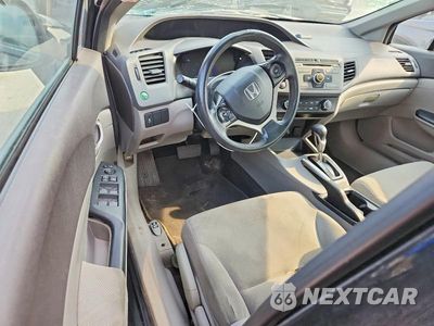 Zdjęcie 8 z 12 samochodu: 2012 HONDA CIVIC LX VIN:19XFB2F56CE060539 - miniatura