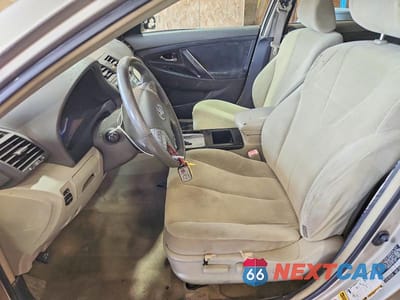 Zdjęcie 7 z 12 samochodu: 2007 TOYOTA CAMRY HYBRID VIN:JTNBB46K273011525 - miniatura