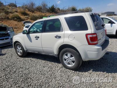 Drugie zdjęcie samochodu z przodu: 2009 FORD ESCAPE XLT VIN:1FMCU03G39KA52147 - miniatura
