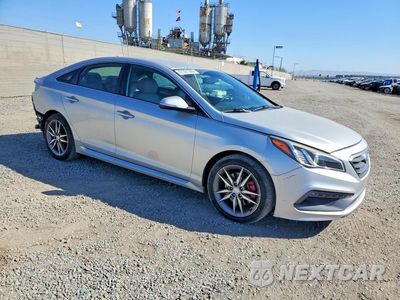 Czwarte zdjęcie samochodu z boku: 2017 HYUNDAI SONATA SPORT 2.0T VIN:5NPE34ABXHH546453 - miniatura