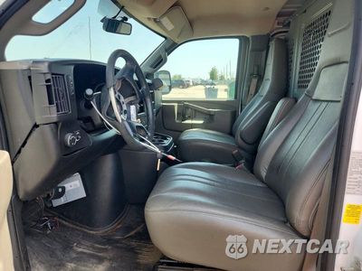 Zdjęcie 7 z 13 samochodu: 2024 CHEVROLET EXPRESS G2500 VIN:1GCWGAF78R1179279 - miniatura