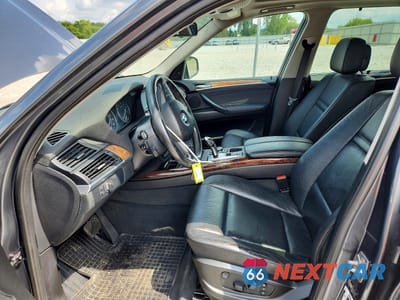 Zdjęcie 7 z 14 samochodu: 2013 BMW X5 XDRIVE35I VIN:5UXZV4C50D0B03207 - miniatura