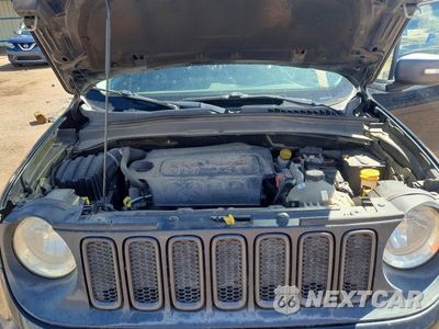 Zdjęcie 11 z 12 samochodu: 2016 JEEP RENEGADE TRAILHAWK VIN:ZACCJBCTXGPD54737 - miniatura